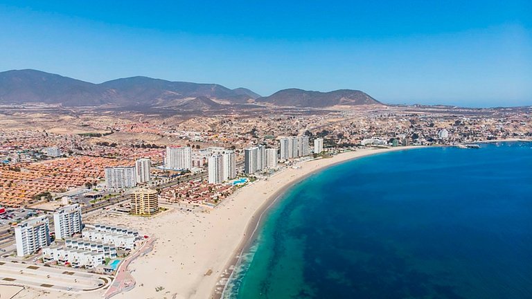 Bienvenido a tu refugio en Playa La Herradura