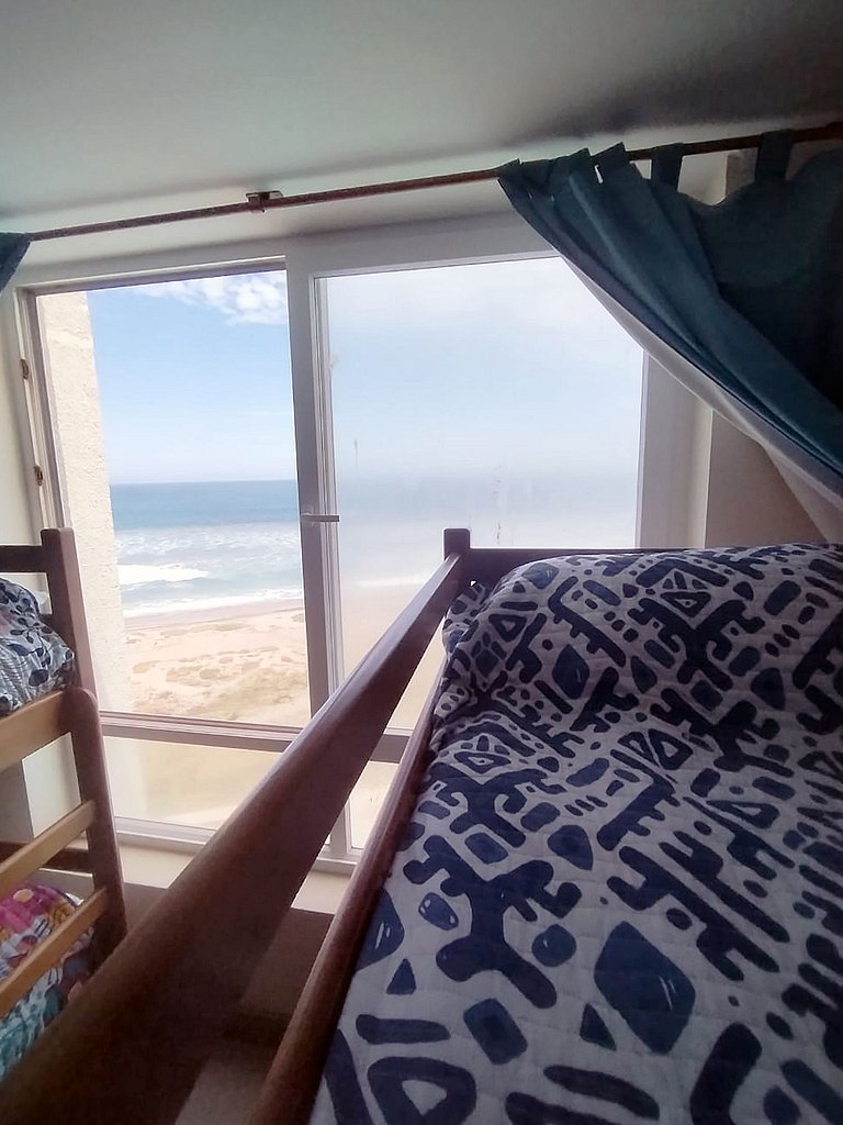 ¡Vive tus sueños con vista al mar en La Serena!