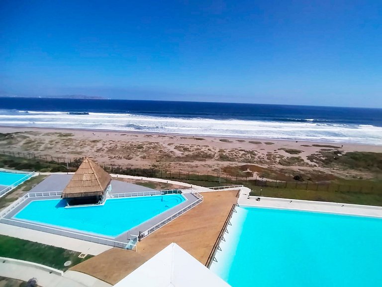 ¡Bienvenido a tu hogar frente al mar!