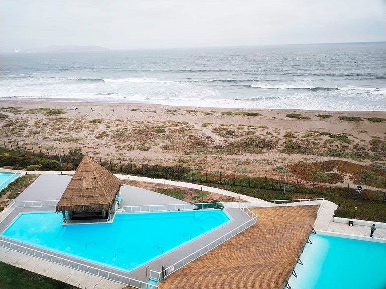 ¡Escapada Perfecta con Vistas al Mar y Laguna!