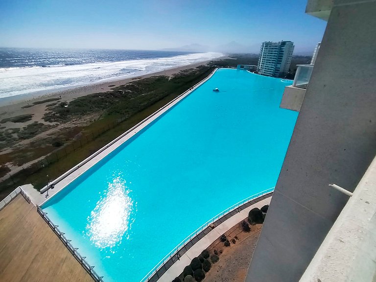 ¡Vive tus sueños con vista al mar en La Serena!