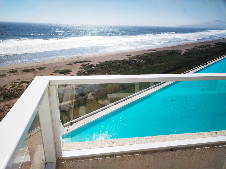 ¡Vive tus sueños con vista al mar en La Serena!