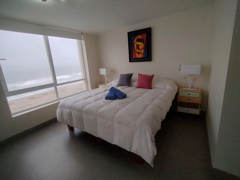 Smart Host Rentals- Estilo y espacio frente al mar