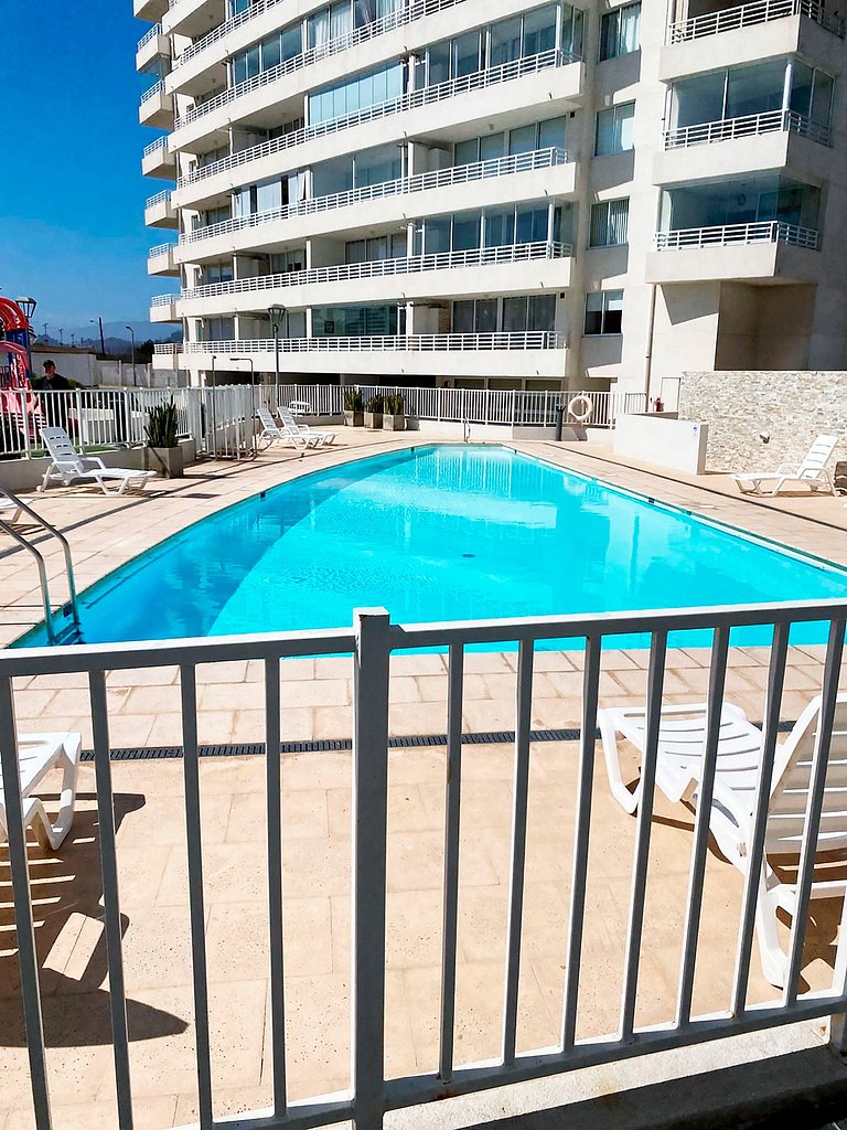 Smart Host Rentals - Estilo e Conforto à Beira-Mar