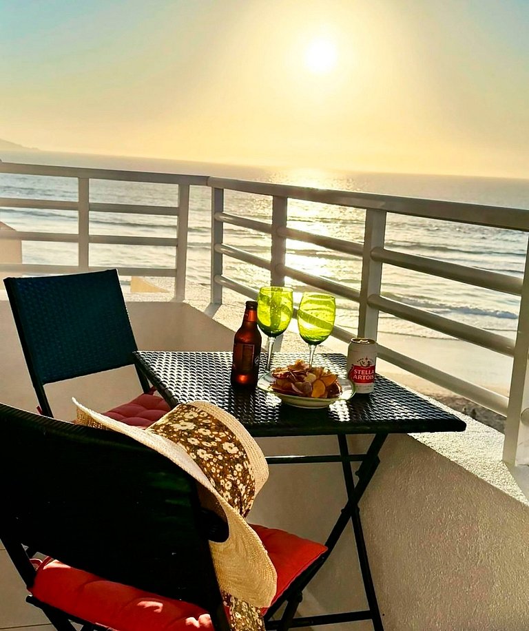 Smart Host Rentals- Estilo y Confort Frente al Mar