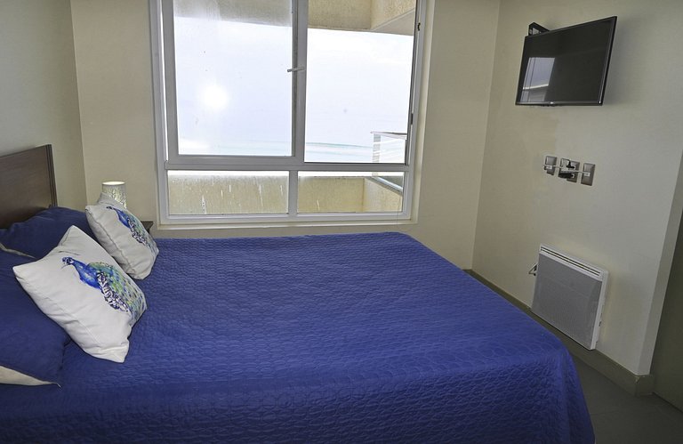 Smart Host Rentals - Seafront Getaway