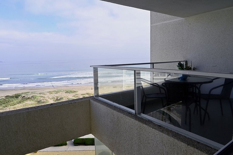 Smart Host Rentals - Seafront Getaway