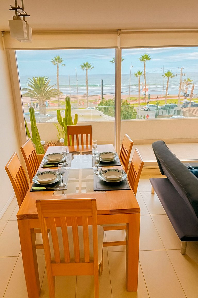 AQUA – Sea, Space, Views and Premium Amenities