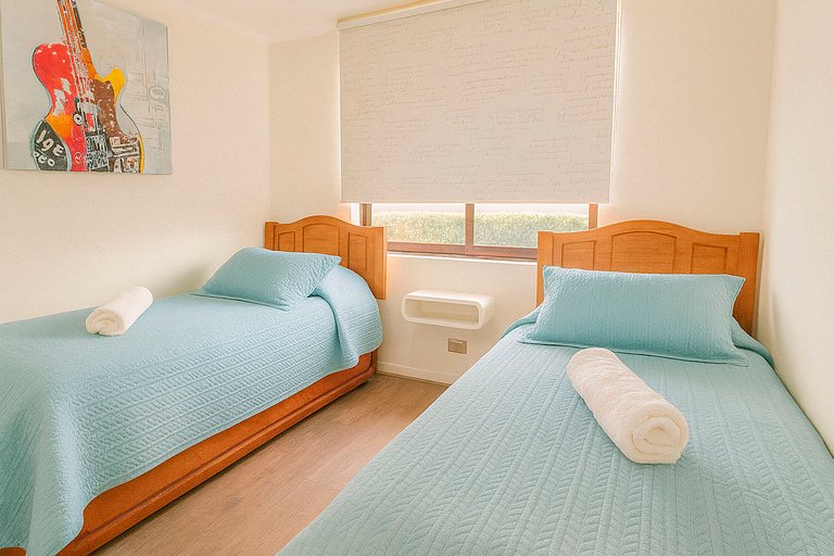 AQUA – Sea, Space, Views and Premium Amenities