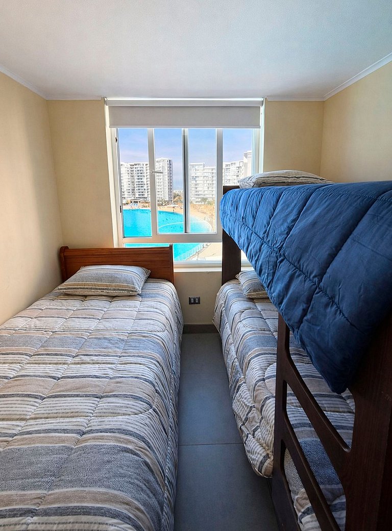 Sea, Space and Relaxation – Laguna del Mar