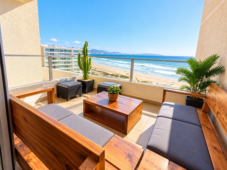 Laguna del Mar | Endless Ocean Views